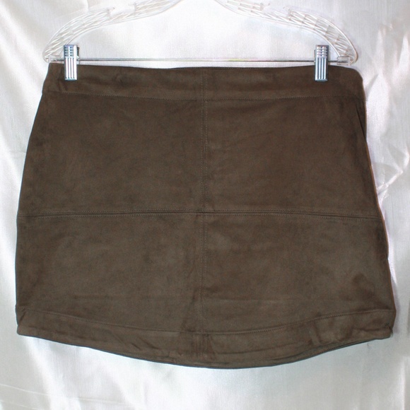 Mud Pie Skirts (2) NWTs Large - Picture 3 of 5